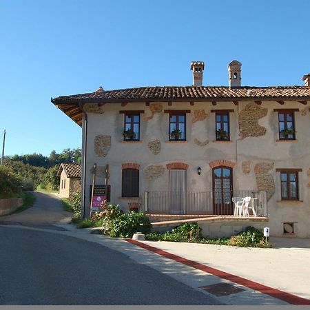 Agriturismo 'd Rainè Montelupo Albese Extérieur photo