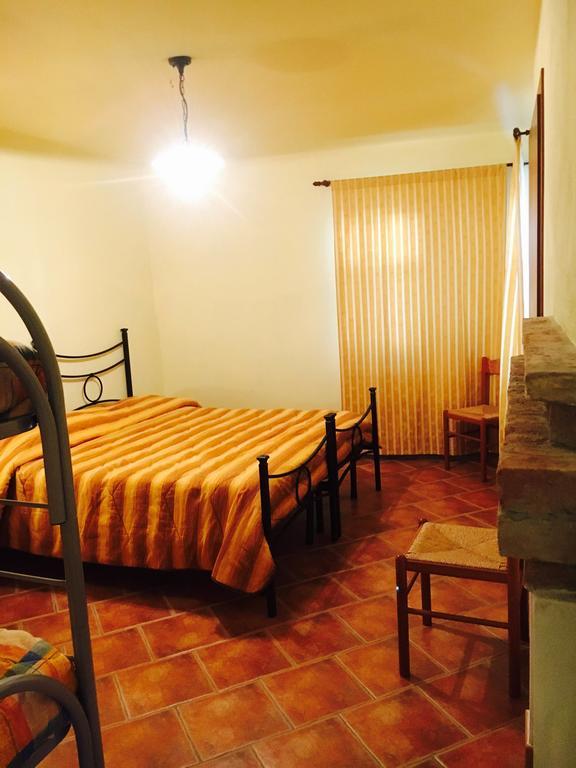 Agriturismo 'd Rainè Montelupo Albese Extérieur photo